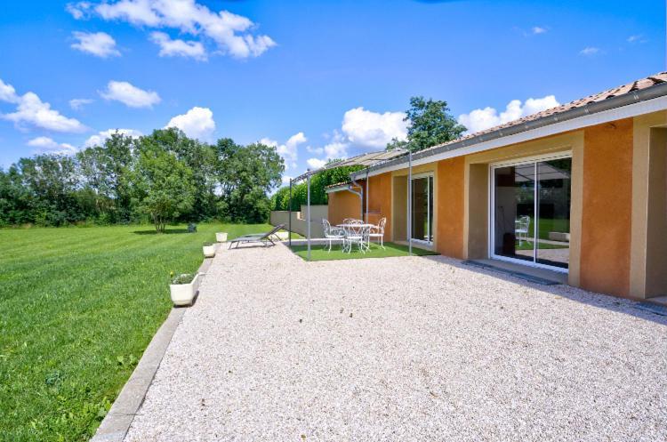 Domaine Des Jardins De La Saone Hotel Tournus Ngoại thất bức ảnh