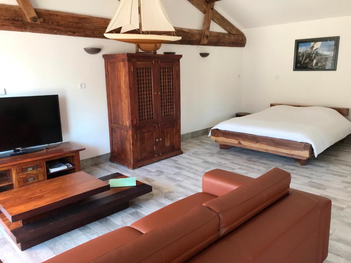 Domaine Des Jardins De La Saone Hotel Tournus Ngoại thất bức ảnh